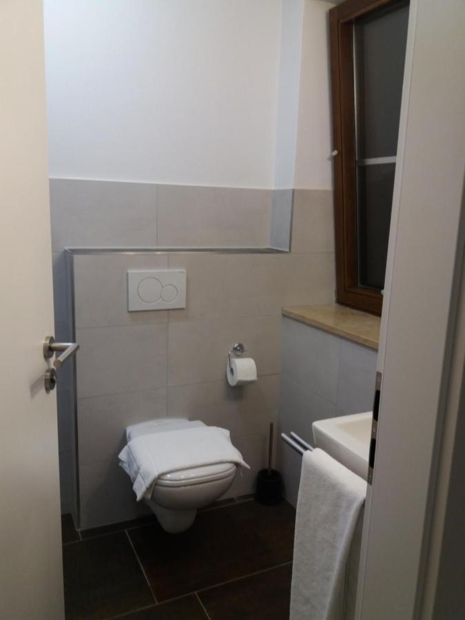 Hôtel Gnadental-Stuberl à Grossaitingen Extérieur photo