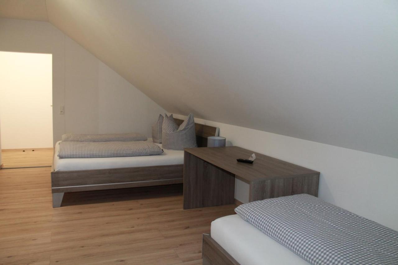 Hôtel Gnadental-Stuberl à Grossaitingen Extérieur photo
